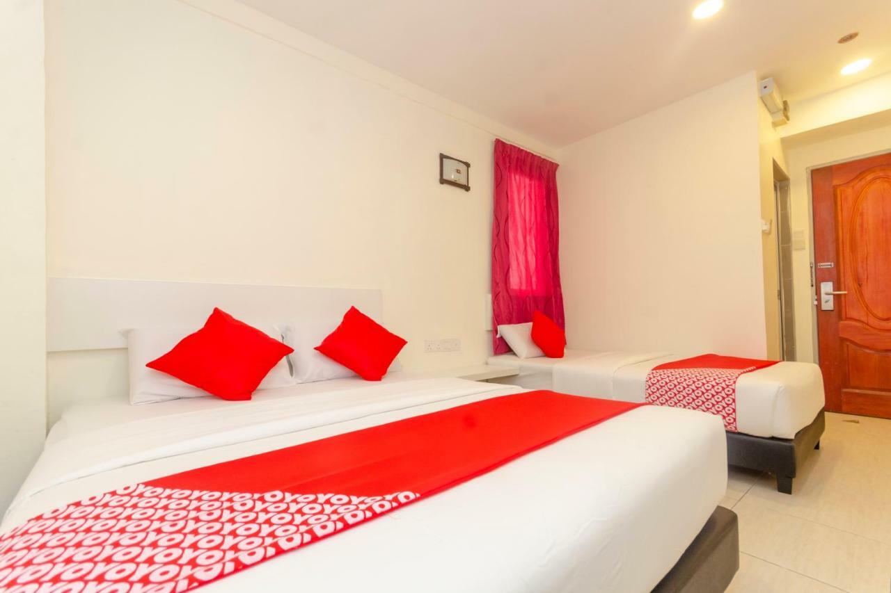 Oyo 1010 Skudai Hotel Eksteriør bilde