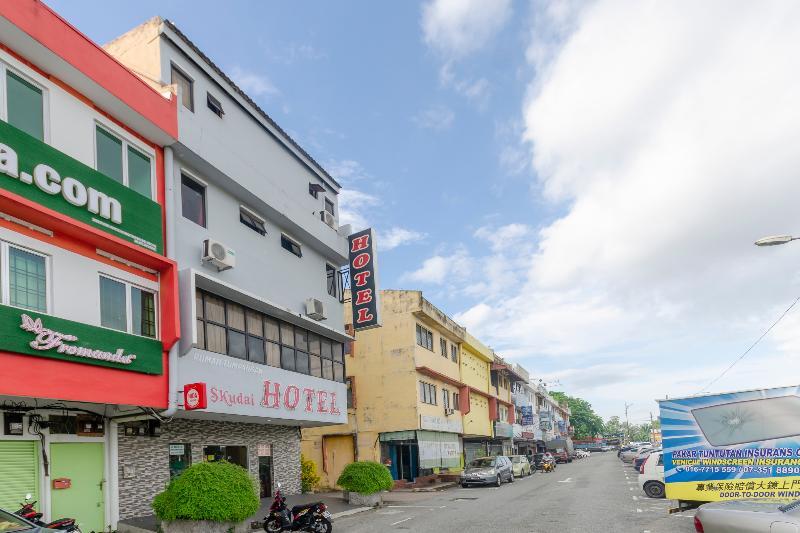 Oyo 1010 Skudai Hotel Eksteriør bilde